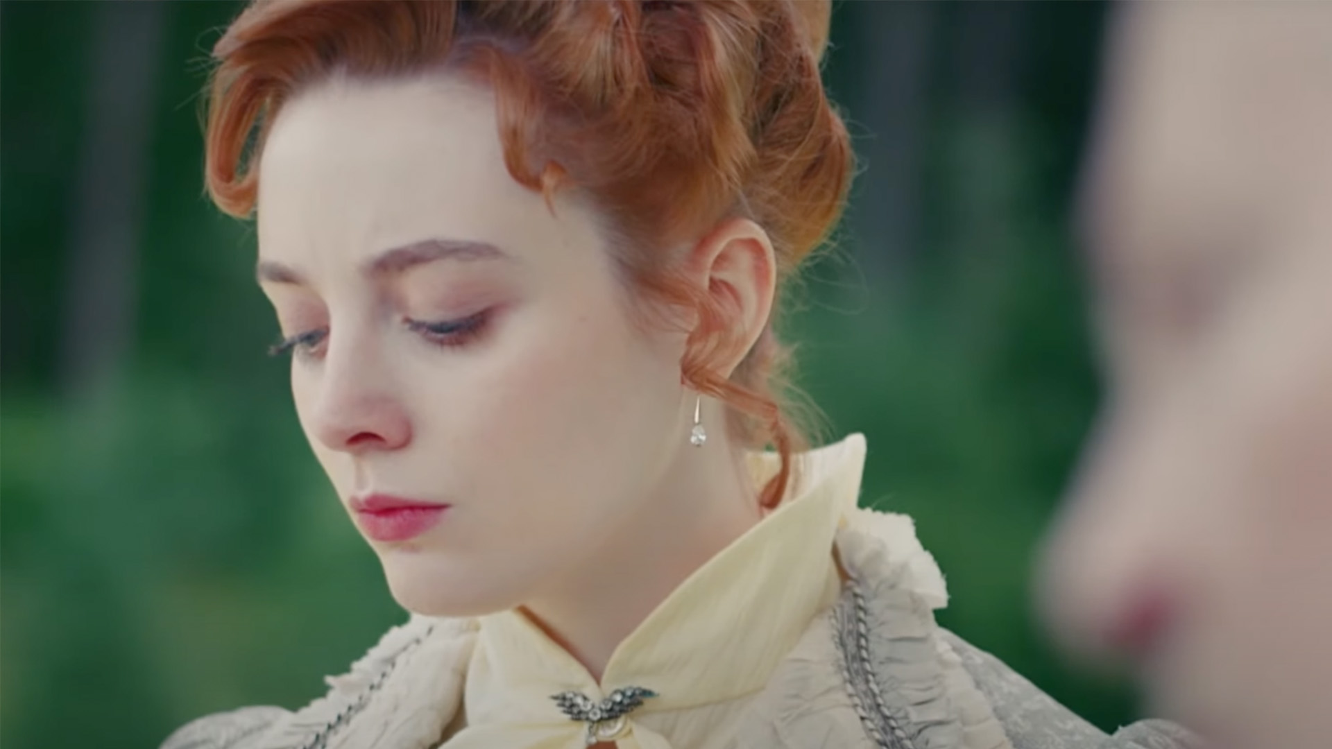 Alix Hesse in Royal Mob