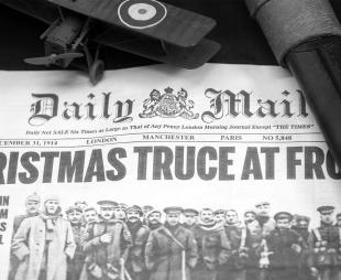 Front page of the Daily Mail from 1914 showing the Christmas Truce