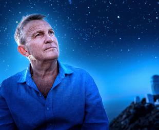 Bradley Walsh looking up to the night's sky
