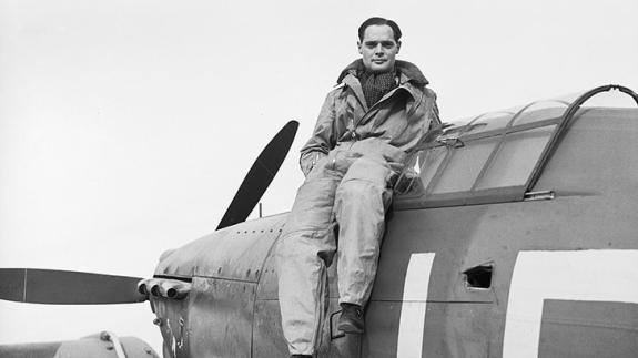 Squadron Leader Douglas Bader, CO of No. 242 Squadron, seated on his Hawker Hurricane at Duxford, September 1940 | Public Domain