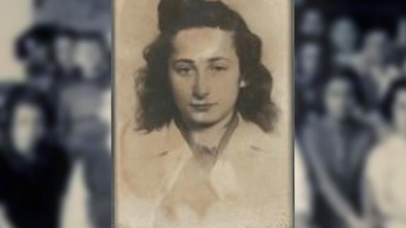 Alida Lopes and her classmates