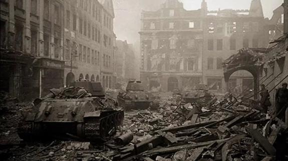 Russian tanks in Berlin