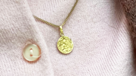 Lily Ebert's necklace