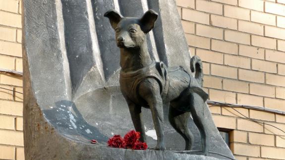 Statue of Laika the dog