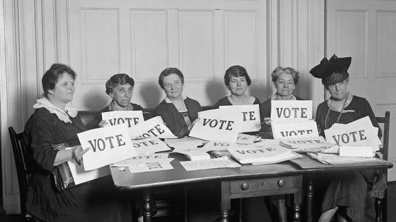 National League of Women Voters hold up signs reading, 'VOTE', Sept. 17, 1924