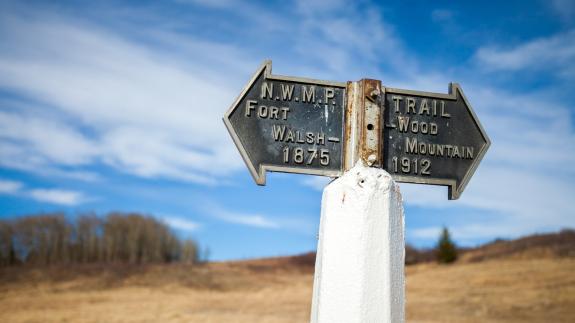 Historic trail marker at the Fort Walsh National Historic Site