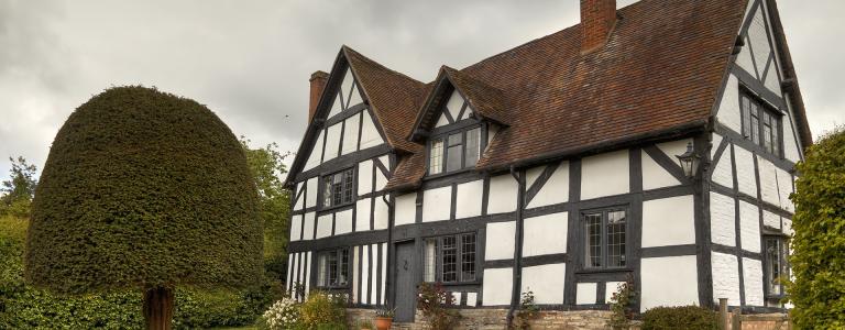 A Tudor cottage in Warwickshire, England
